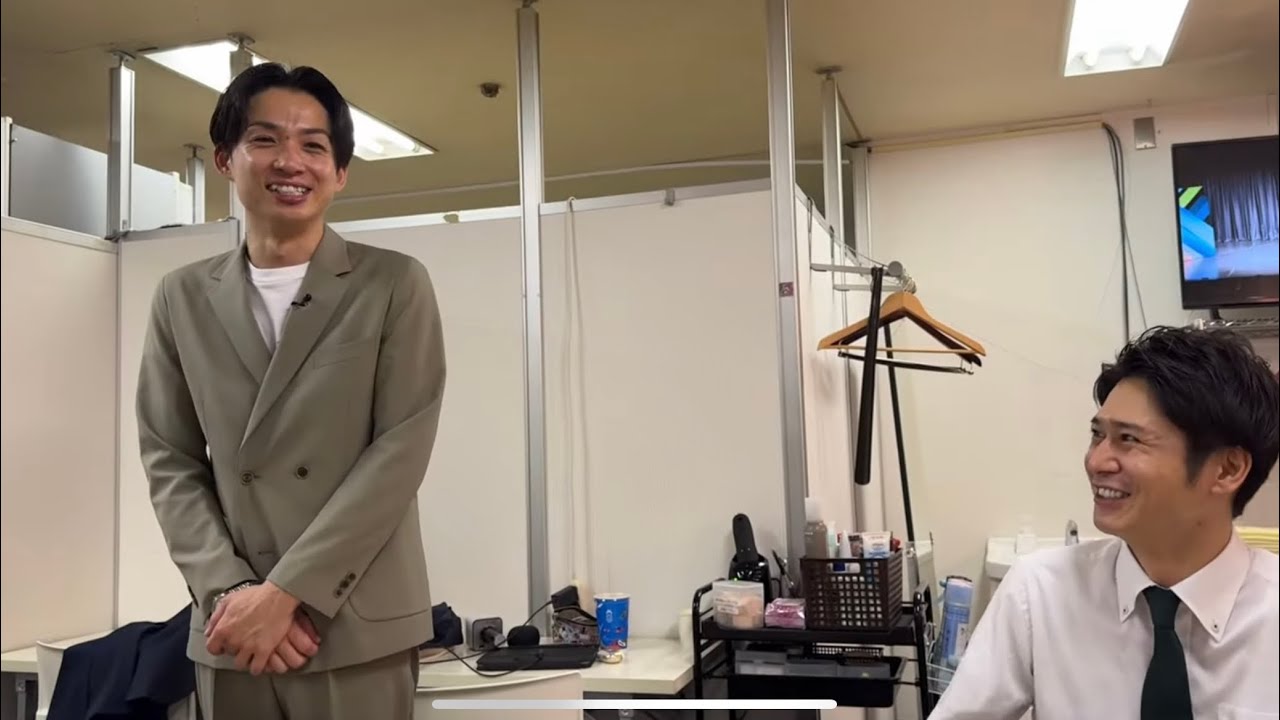 8月11日　出番ギリギリまで楽屋にいるゆずるさん