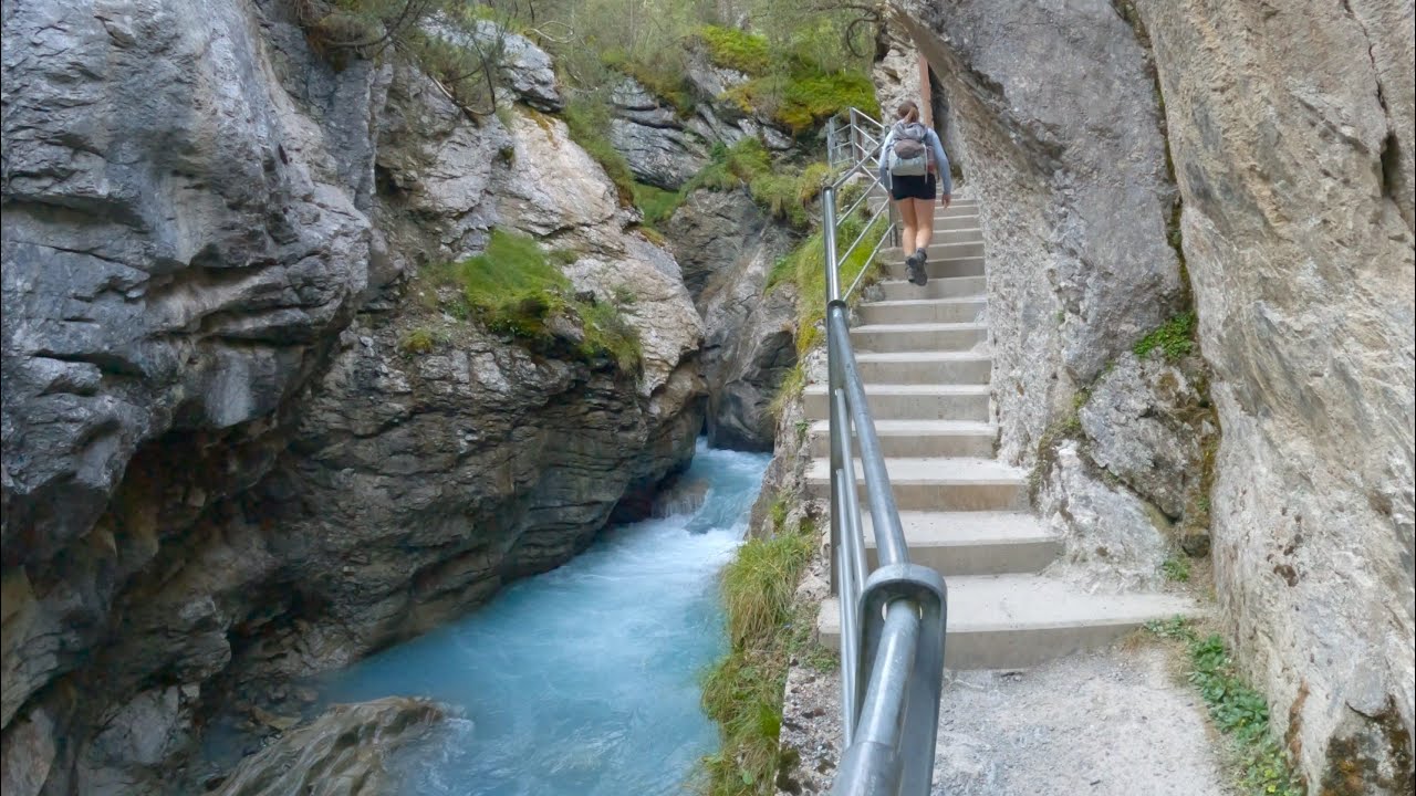 Gletscherschlucht Rosenlaui to the Engelhornhütte