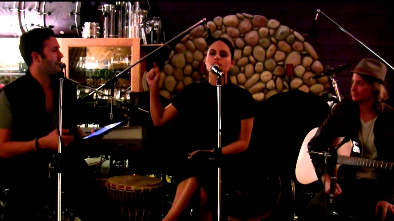 7EAST (Pia Toscano & Jared Lee) StageIt Show - 10/30/14