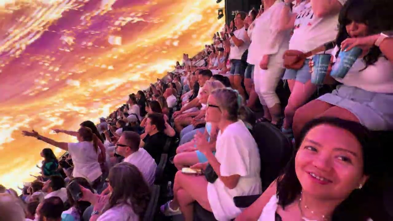 DROWNING - BACKSTREET BOYS “INTO THE MILLENNIUM” at THE SPHERE 