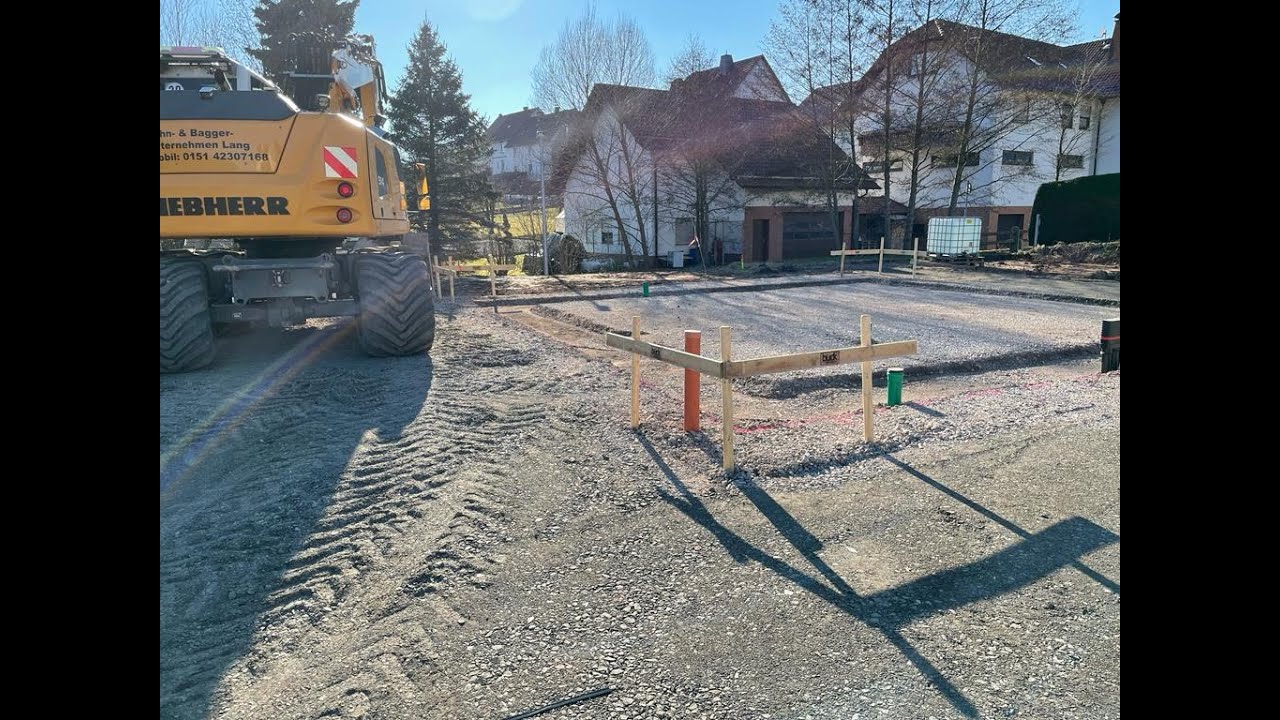 Erdarbeiten mit Liebherr Radbagger