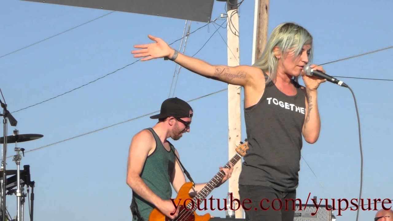 Lacey Sturm I'm Not Laughing Live HD HQ Audio!!! Uprise 2015