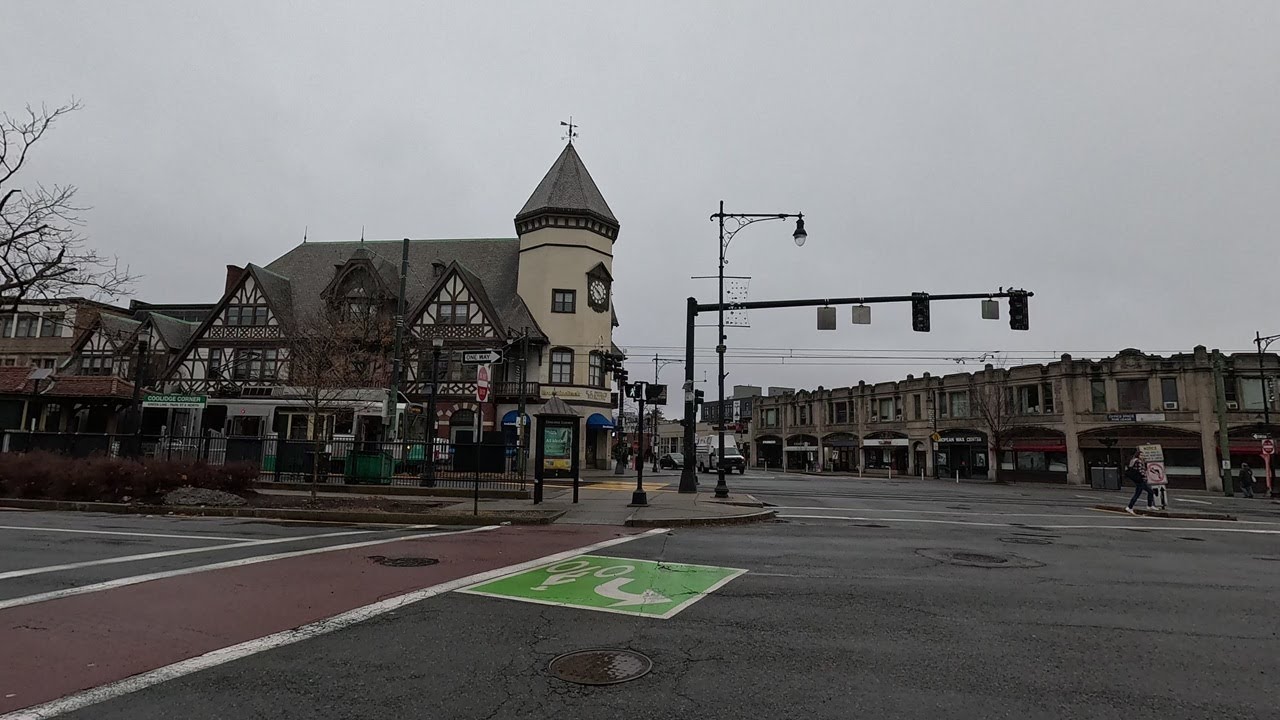 ⁴ᴷ⁶⁰ Walking Brookline, MA: Coolidge Corner to Amory Park