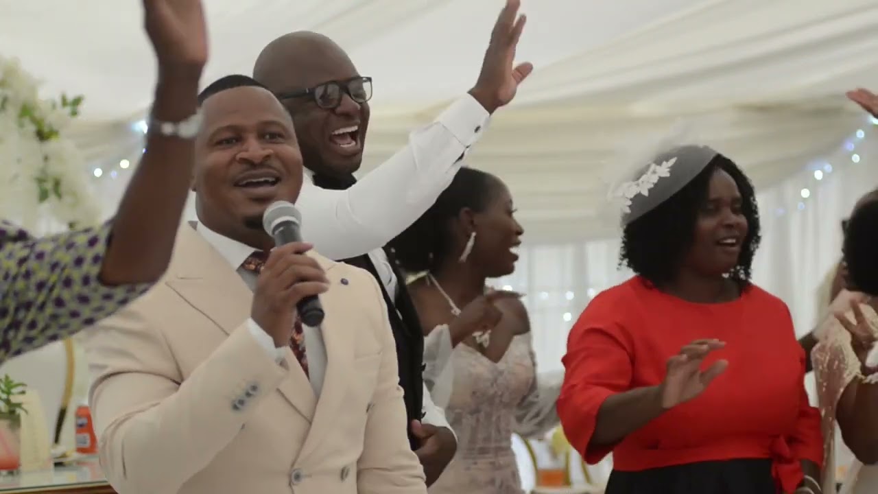 Minister Mahendere's Surprise perfomance: Faith + Zachariah's Wedding