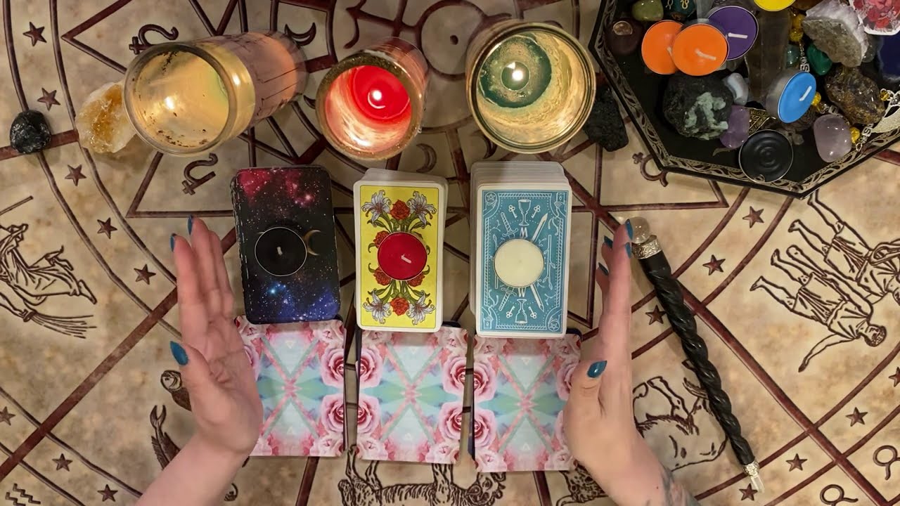 Will you meet new friends? 🐣✨👩‍❤️‍💋‍👩/Subscriber Request/Pick a Card Reading