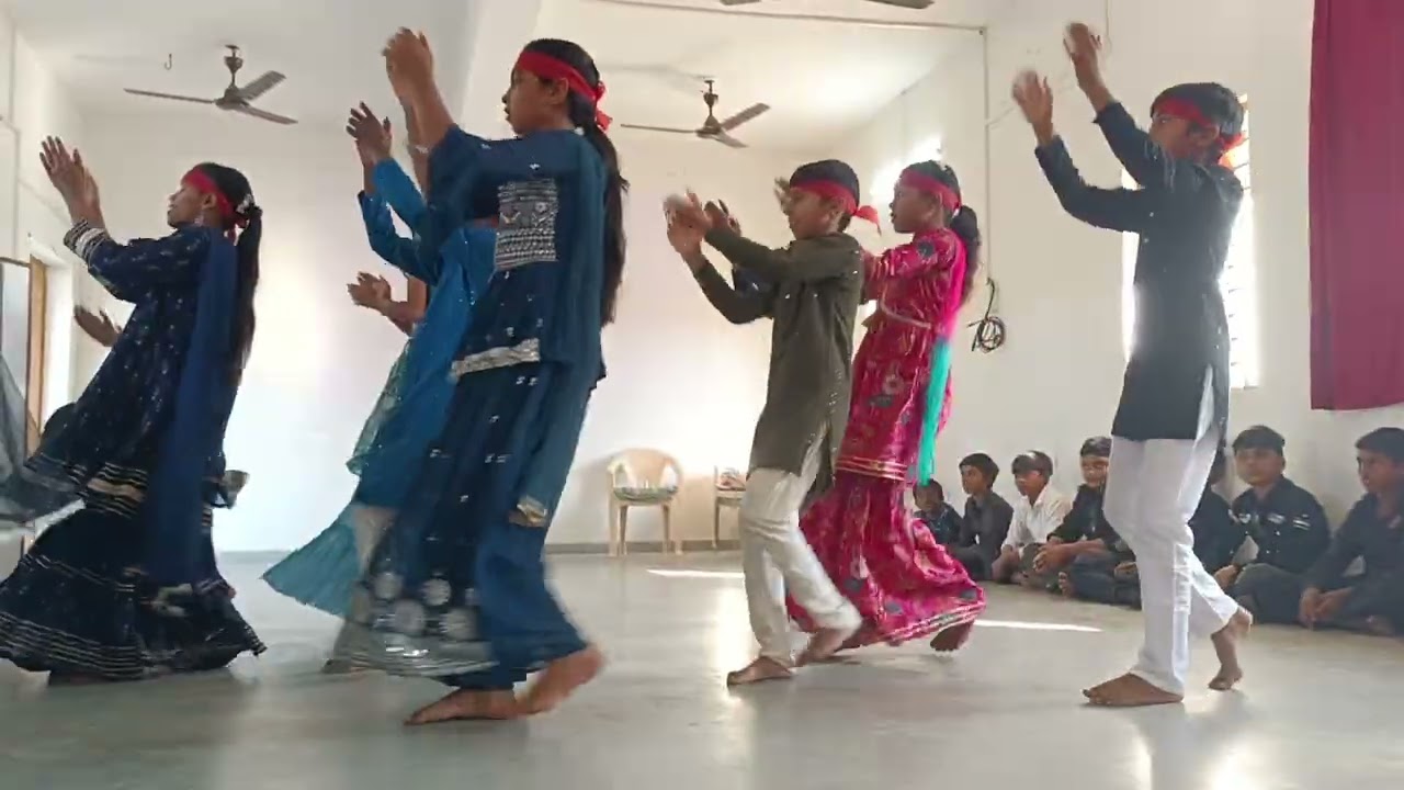 Std-6 Dance competition(ધો - 2 થી 8)in hanumanpura (samou)primary school 