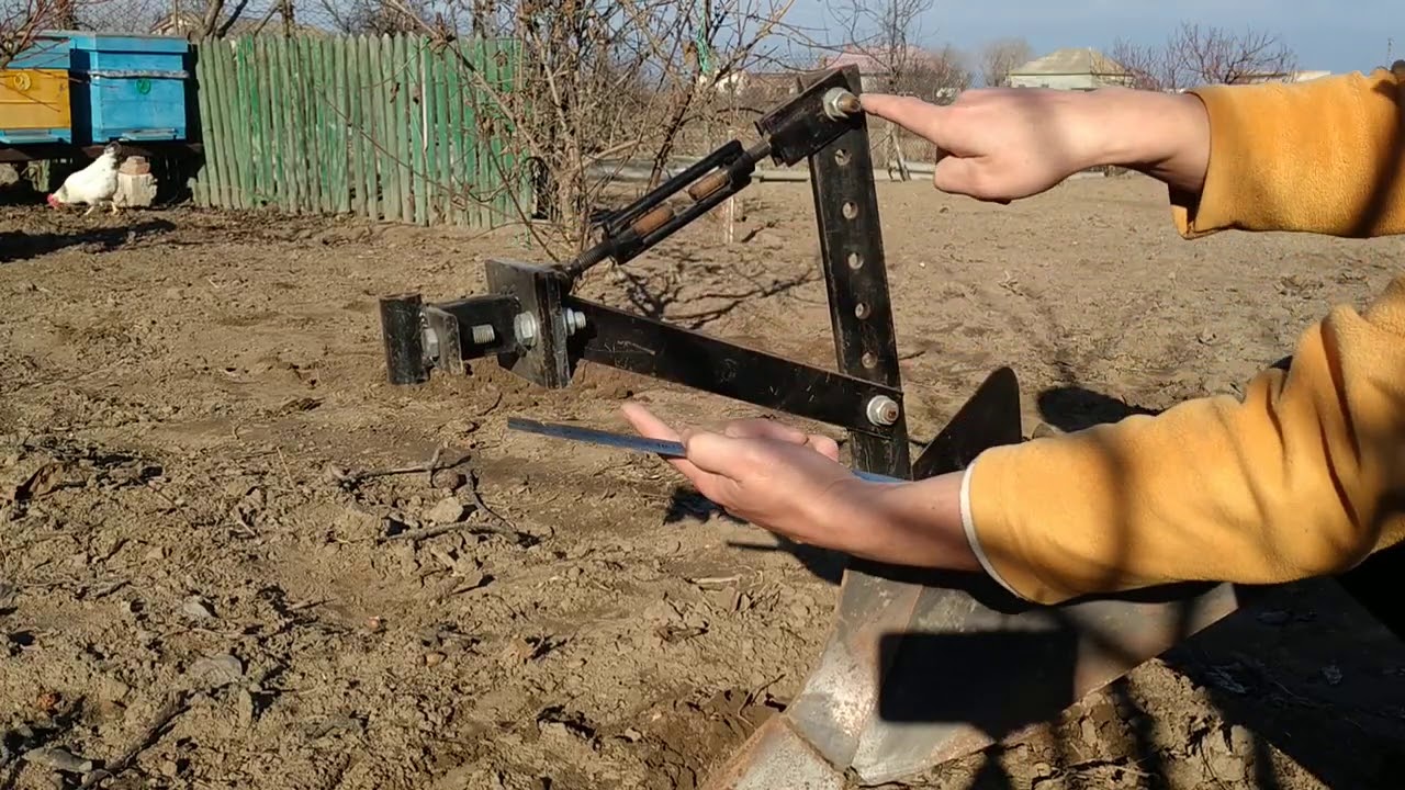 Размер сцепки для окучника,плужка.