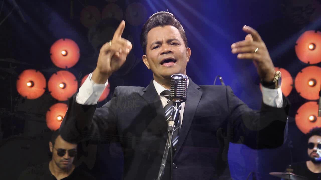 Dono de Tudo - Nando Menezes (Live Session)