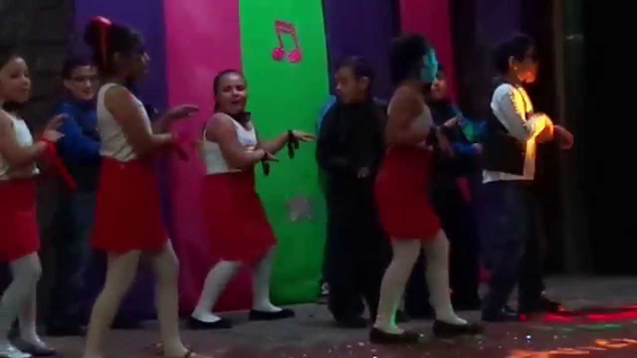 PRESENTACION KAMILO EN EL ENGLISH FESTIVAL CEBCI 2014