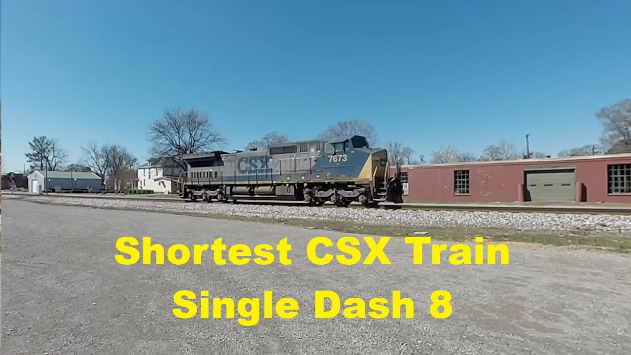 The Shortest CSX Train - Light Engine C40-8W 7673 - 2017