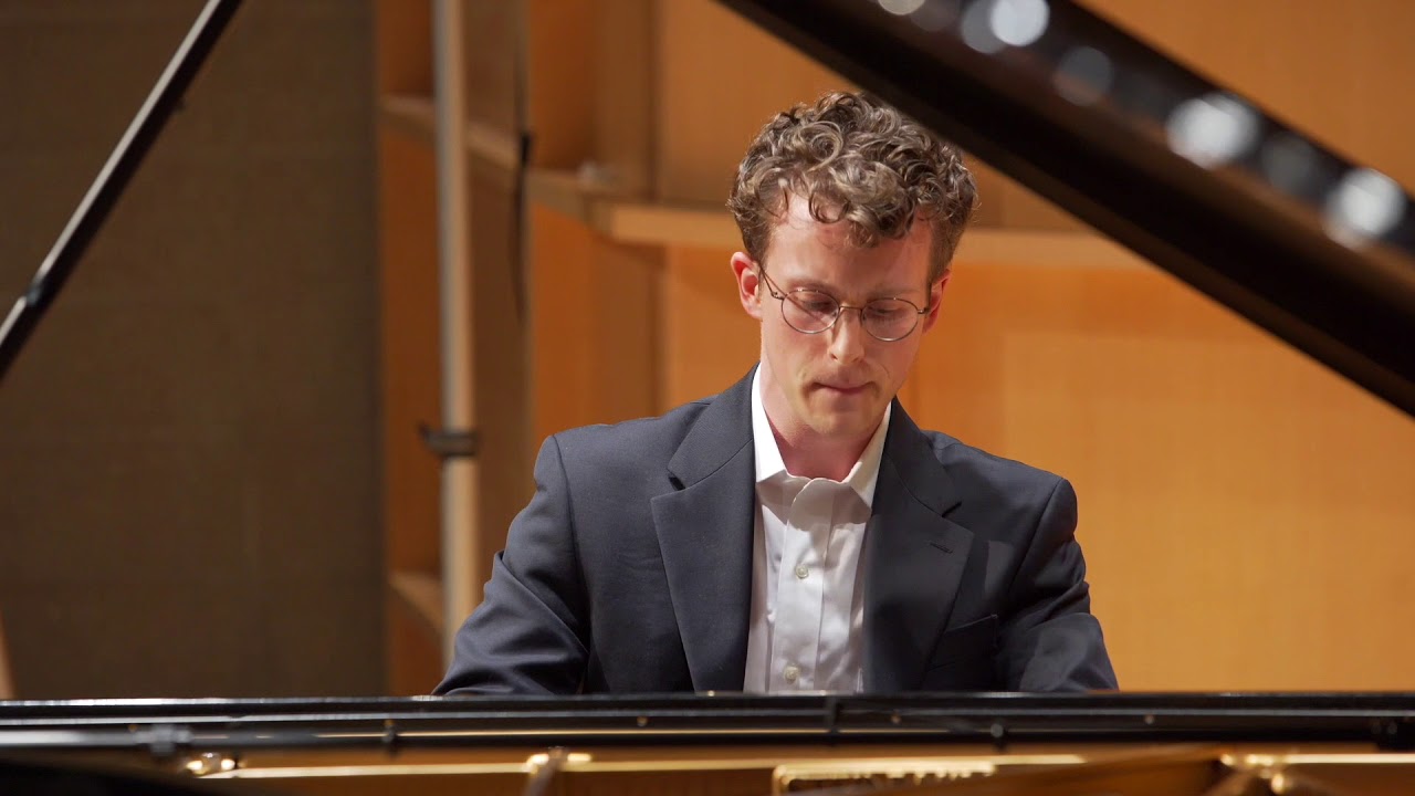 2016 NTD International Piano Competition. Outstanding Performance Winner. Daniel Parker