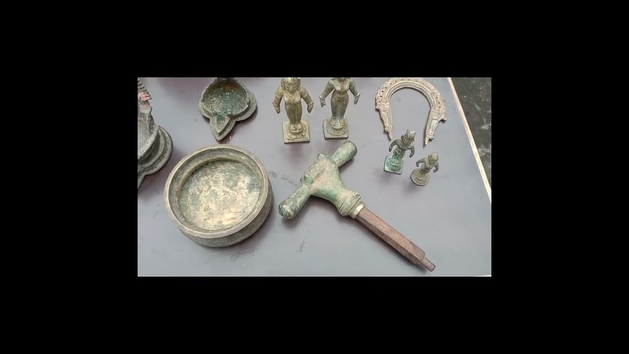 old kamachi lamp  and Bronze gooja marpachi
