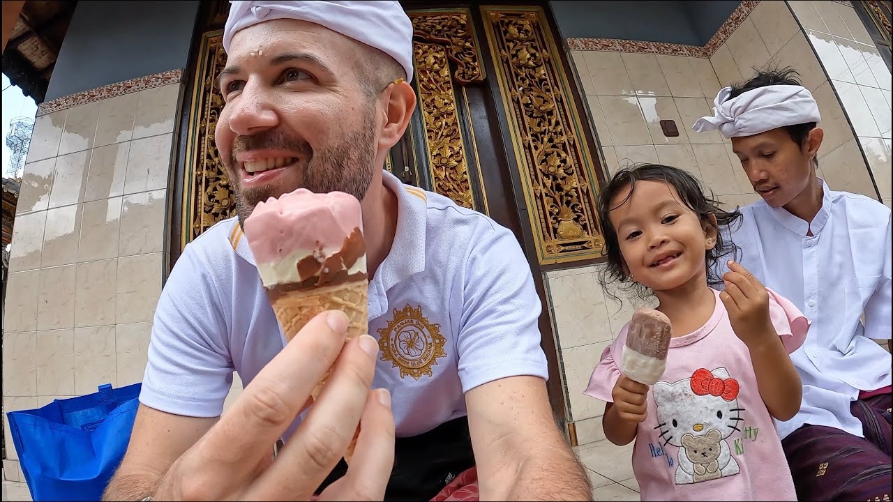 Bali's Most Important Day 🇮🇩 (Locals Invite Me For Galungan Kuningan)