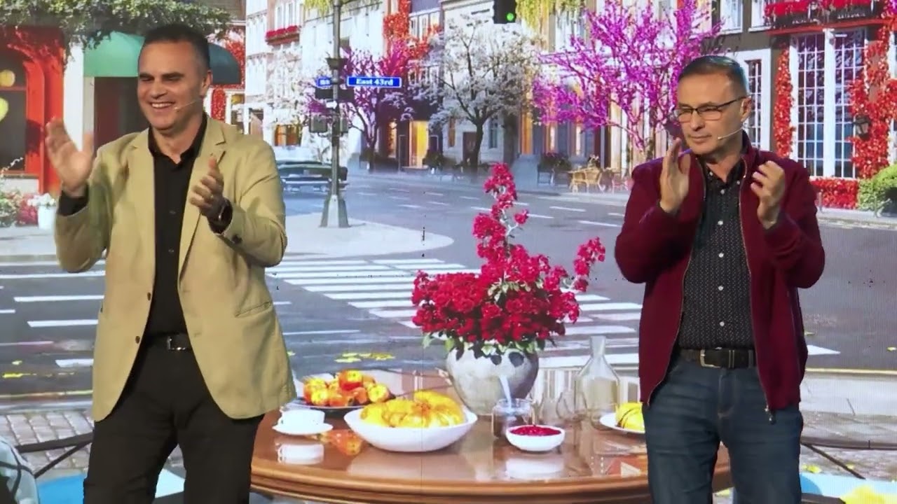 Vllezerit Aliu e kallin qe ne fillim  - na jena Shkupjan qe i knojna Shkupjanes