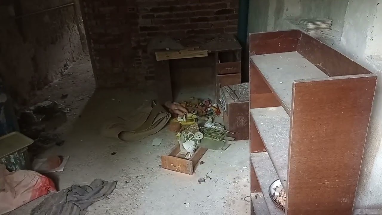 Две изоставени вили в Реброво. Натъкнах се на странни неща.