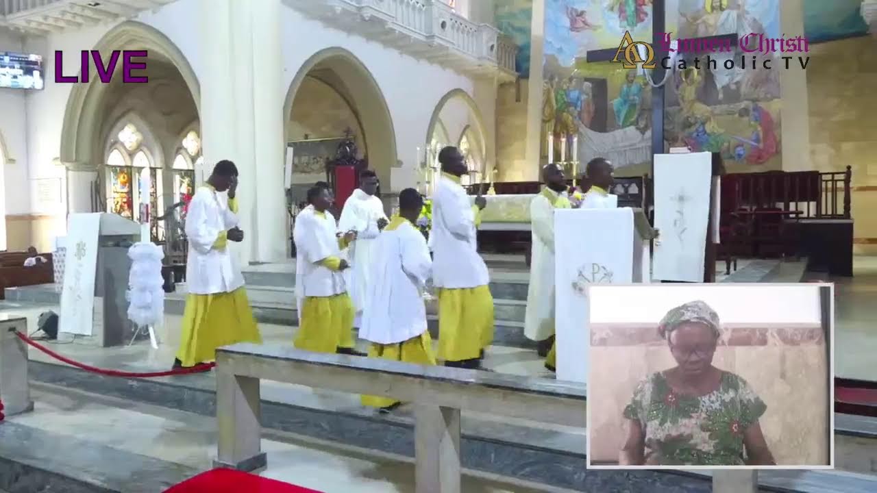 Католическая месса дня: пятое воскресенье пасхального года А в соборе Святого Креста, архиепархия...
