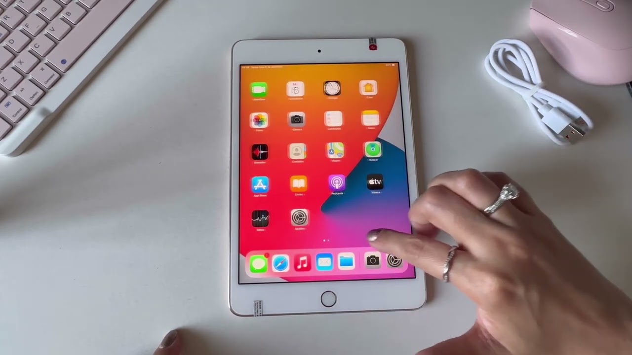 Купил iPad Mini 4 на Shopee. Стоит ли он того в 2024 году? Распаковка #ipadmini4 #apple