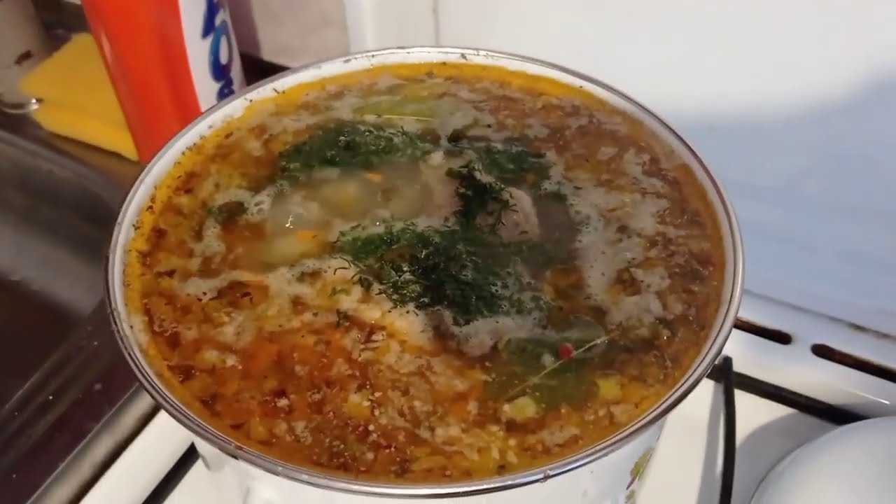 Готовлю рассольник, курочку и пирог