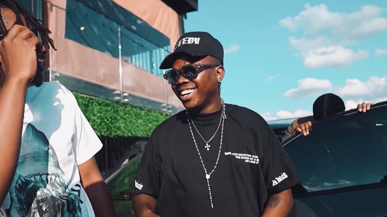 Flow Jones Jr. & VegasXCesar - WRLD IS YRS