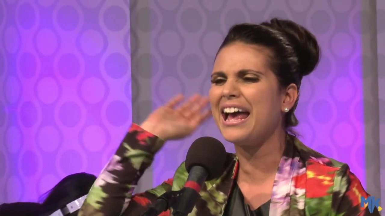 Aline Barros -Casa do Pai