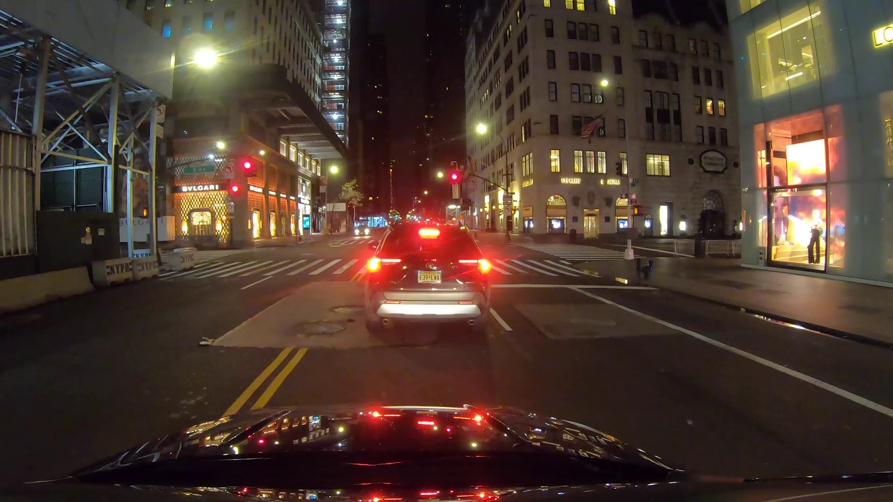 ⁴ᴷ⁶⁰ NYC State of Emergency : Driving Park Avenue & 5th Avenue at Night (April 3, 2020)