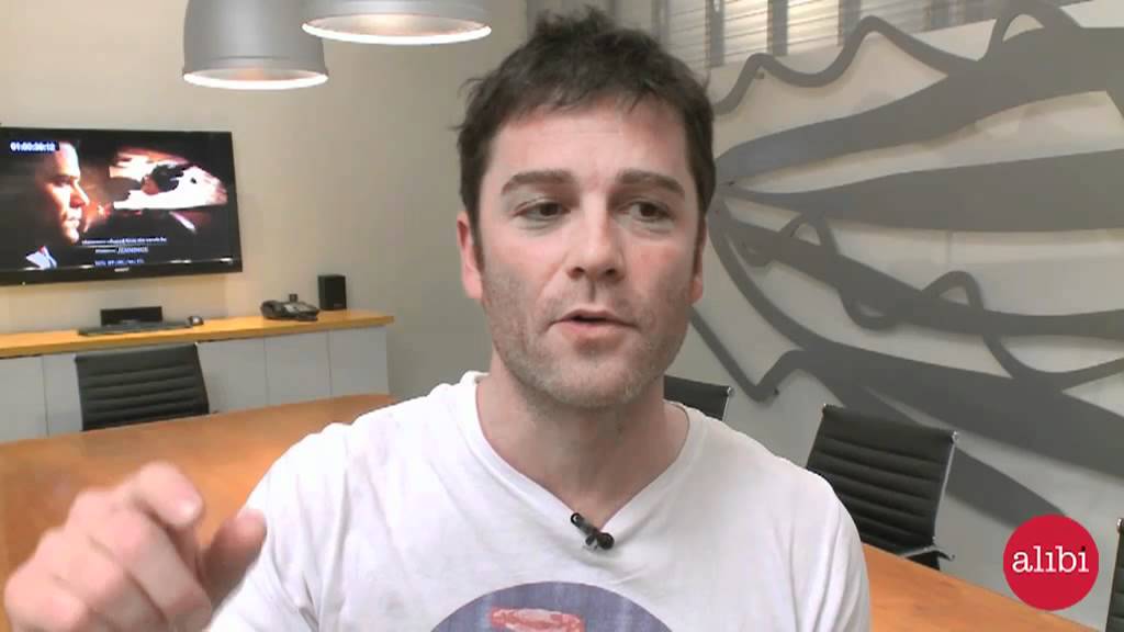 Murdoch Mysteries - Yannick Bisson (Anita M)
