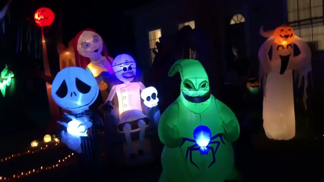 My official 2025 Halloween inflatable display (daytime/nighttime view) #halloweeninflatables  