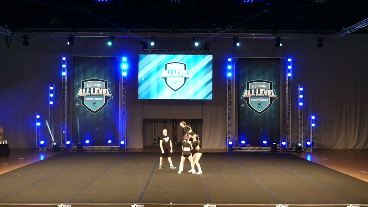 CBC Infinity Elite - Senior Groupstunt Level 6