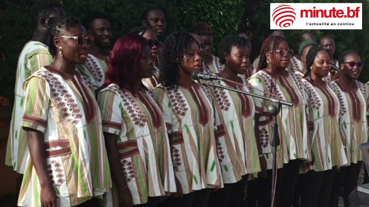 Burkina : L'hymne de la Révolution entonné à la Primature