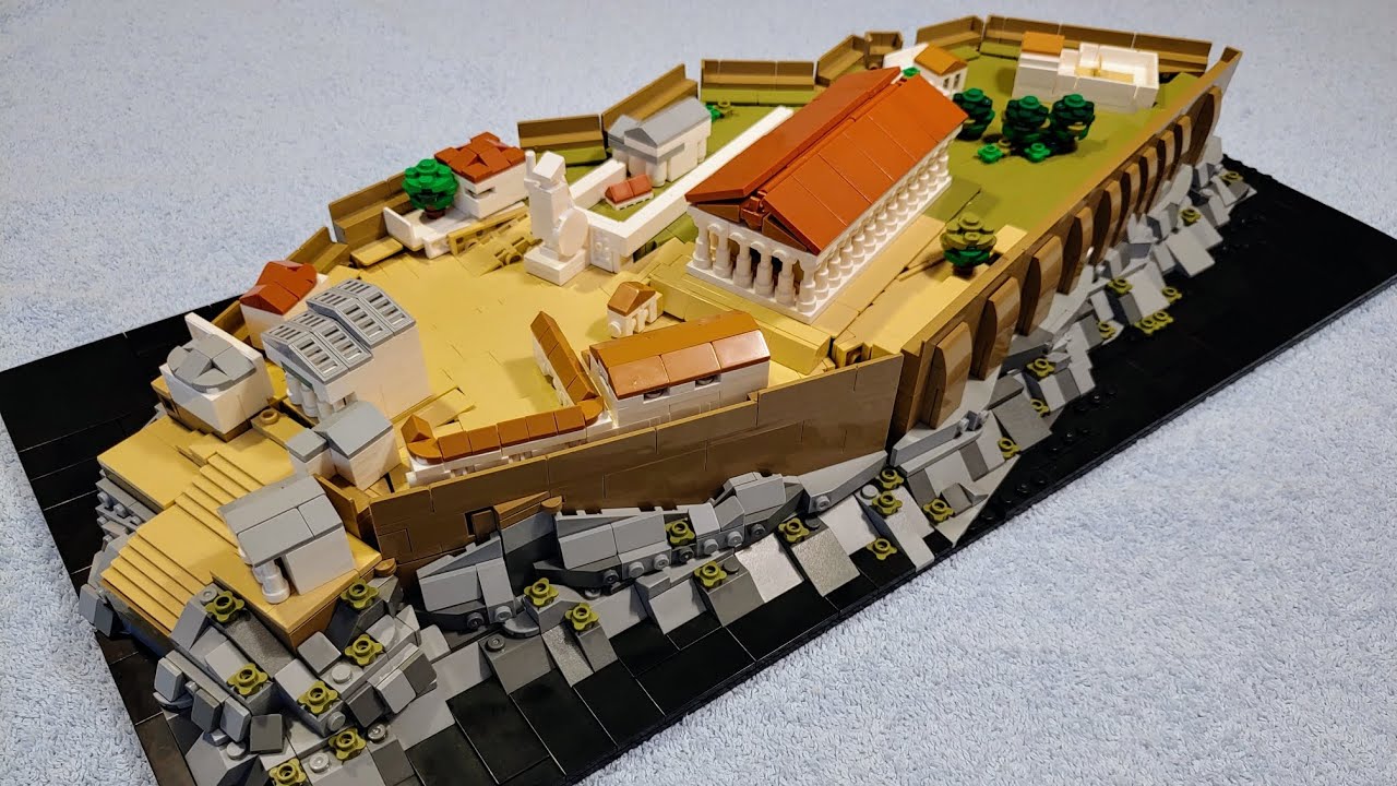 I built BlueBrixx set 105265: Acropolis