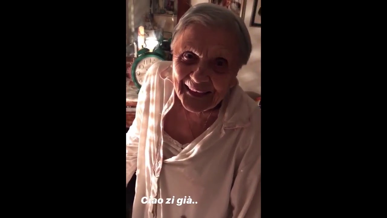 I re-post dei fan di carlettolife per la perdita della Zi Gianna!