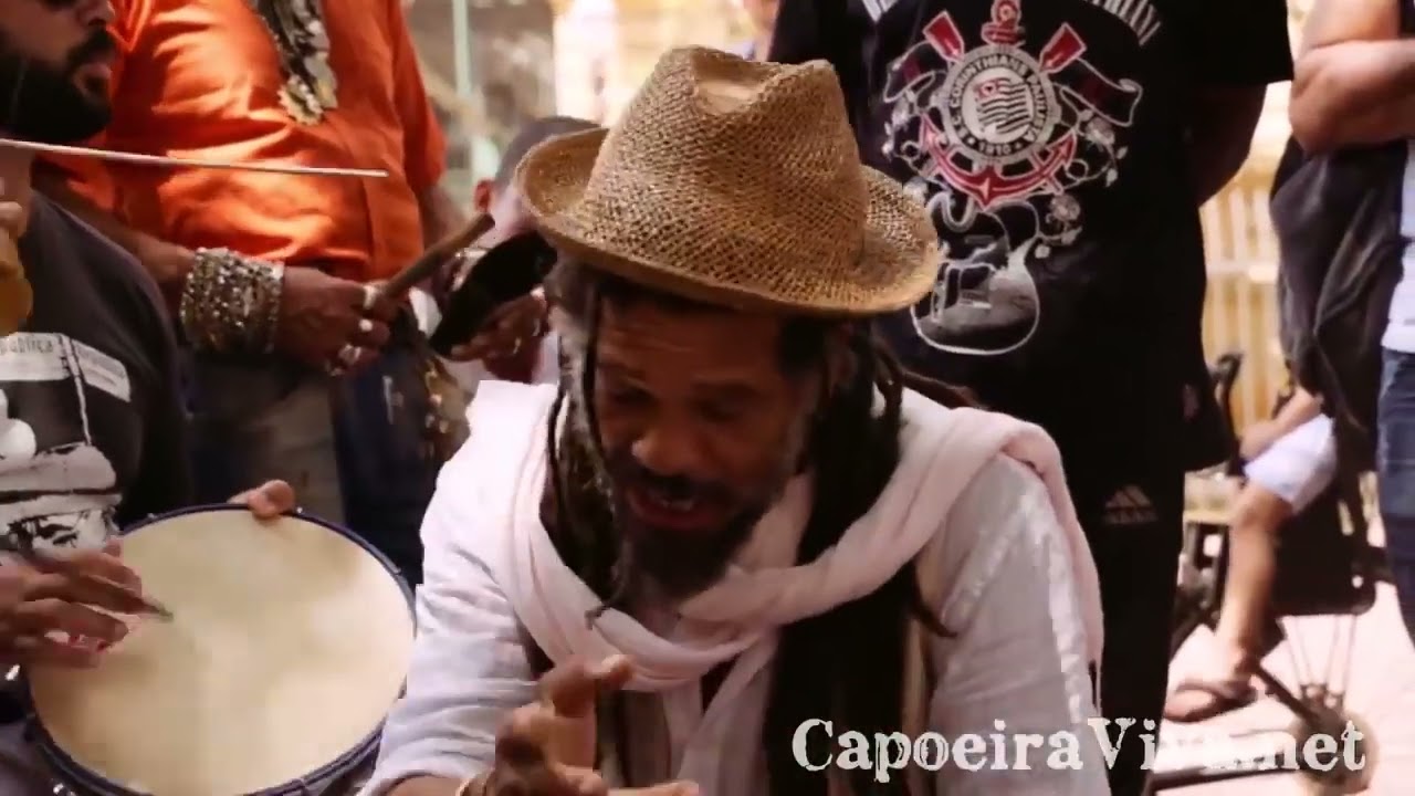Ladainha Mestre Nenê Capoeira na Praça da República CONTRA o CORONA VÍRUS