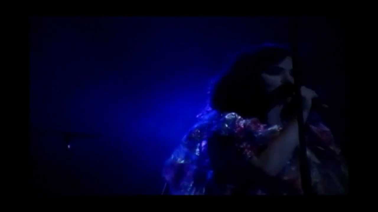 Björk - Softly - Live with Toumani Diabaté