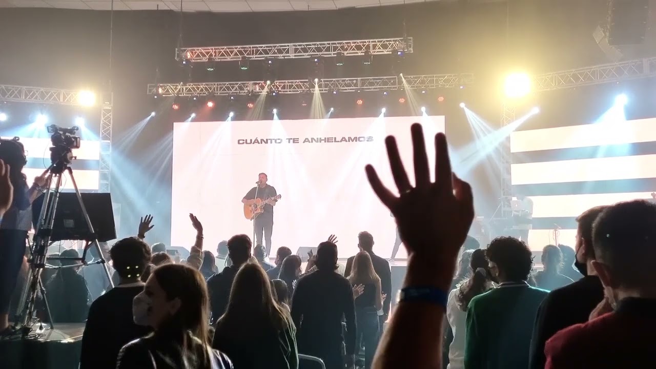 No Vamos a Parar - Digno es el Señor - Yeshua  - Marcos Brunet en Vivo  Congreso de Jovenes