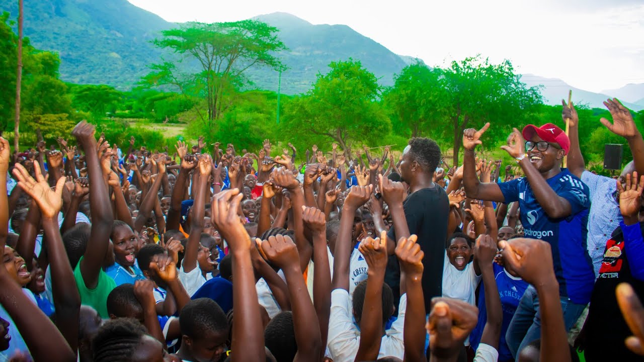 CHESTA GIRLS TALENTS DAY PERFOMANCE BY POKOT BOY