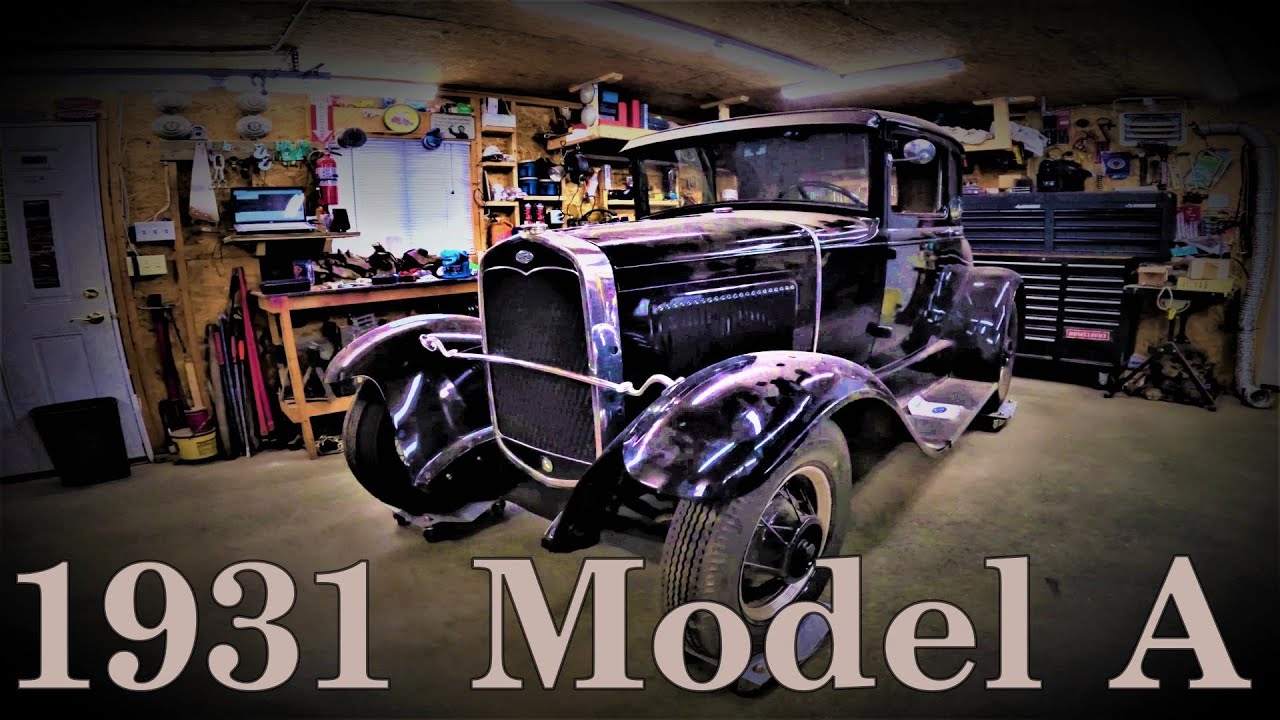 1931 Model A coupe flathead banger hotrod overview. Headlight mock-up. Guide 682-C, traditional Ford