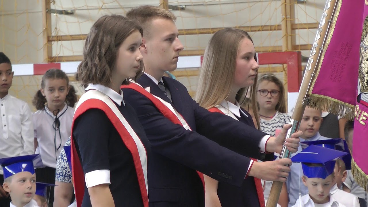 SIEWIERZ - GMINNA INAUGURACJA NOWEGO ROKU SZK. 2018/2019