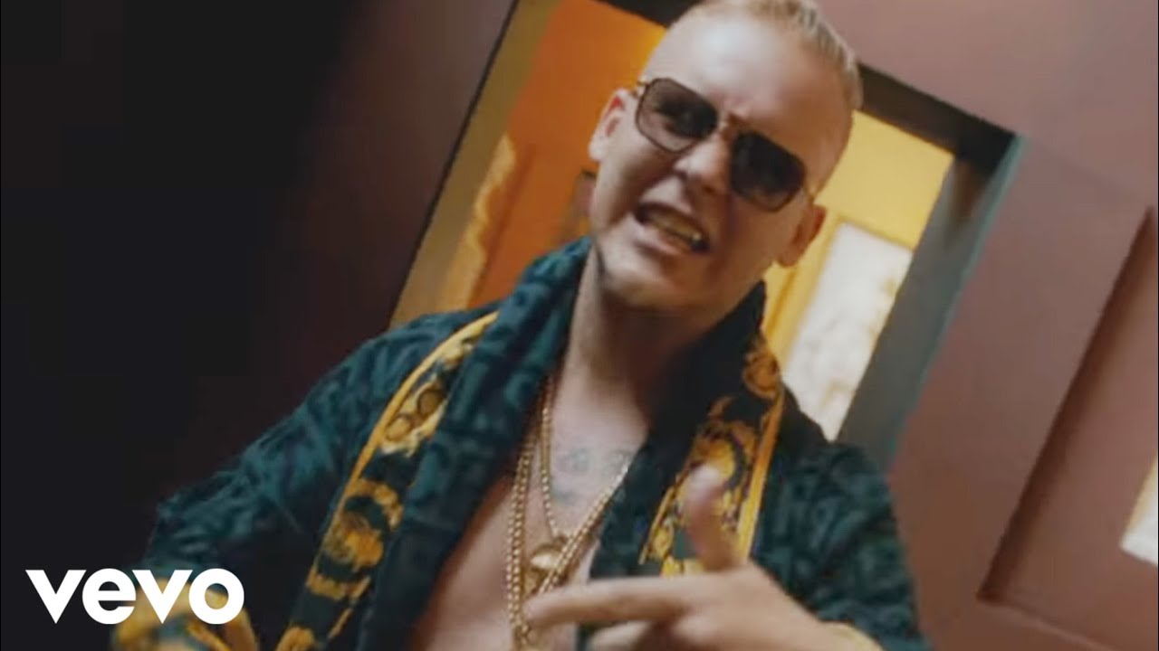 Ude Af Kontrol - Jantelov