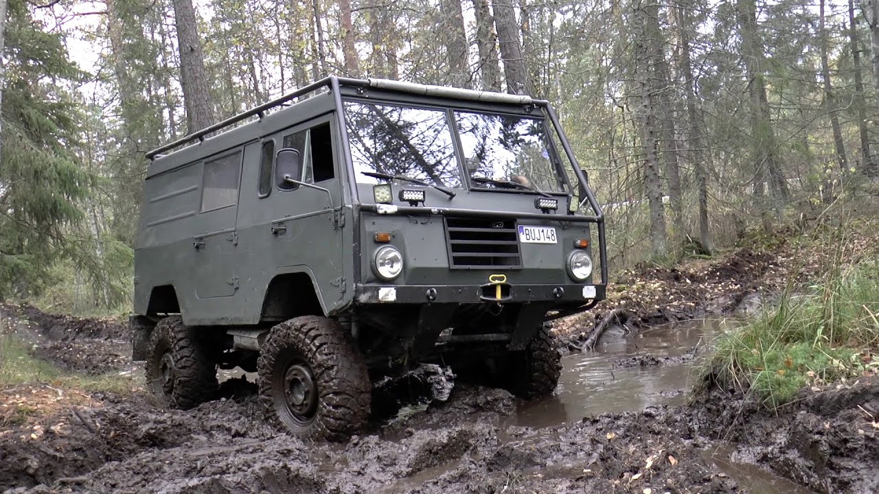 Simon gör debut i gänget och jag klättrar i nya berg - Volvo C303 - 4x4 Offroad på Botkyrka