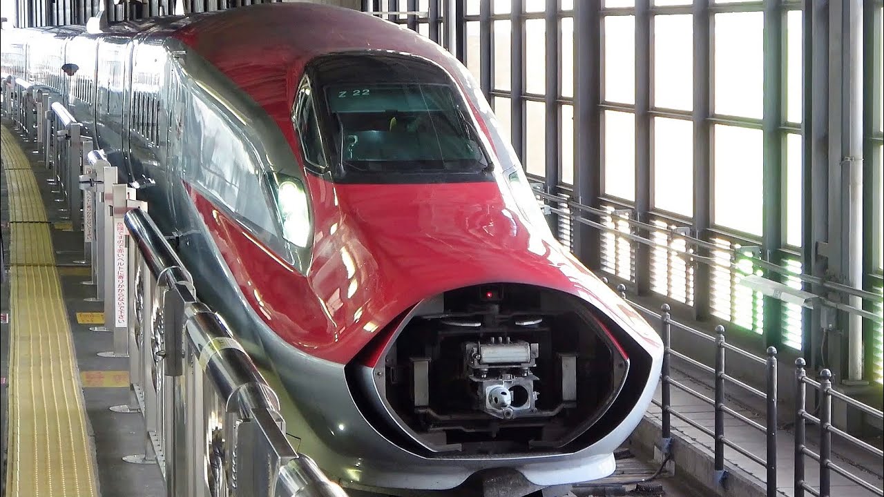 E6 Shinkansen coupling / E6系新幹線の連結 / E6 शिंकानसेन युग्मन