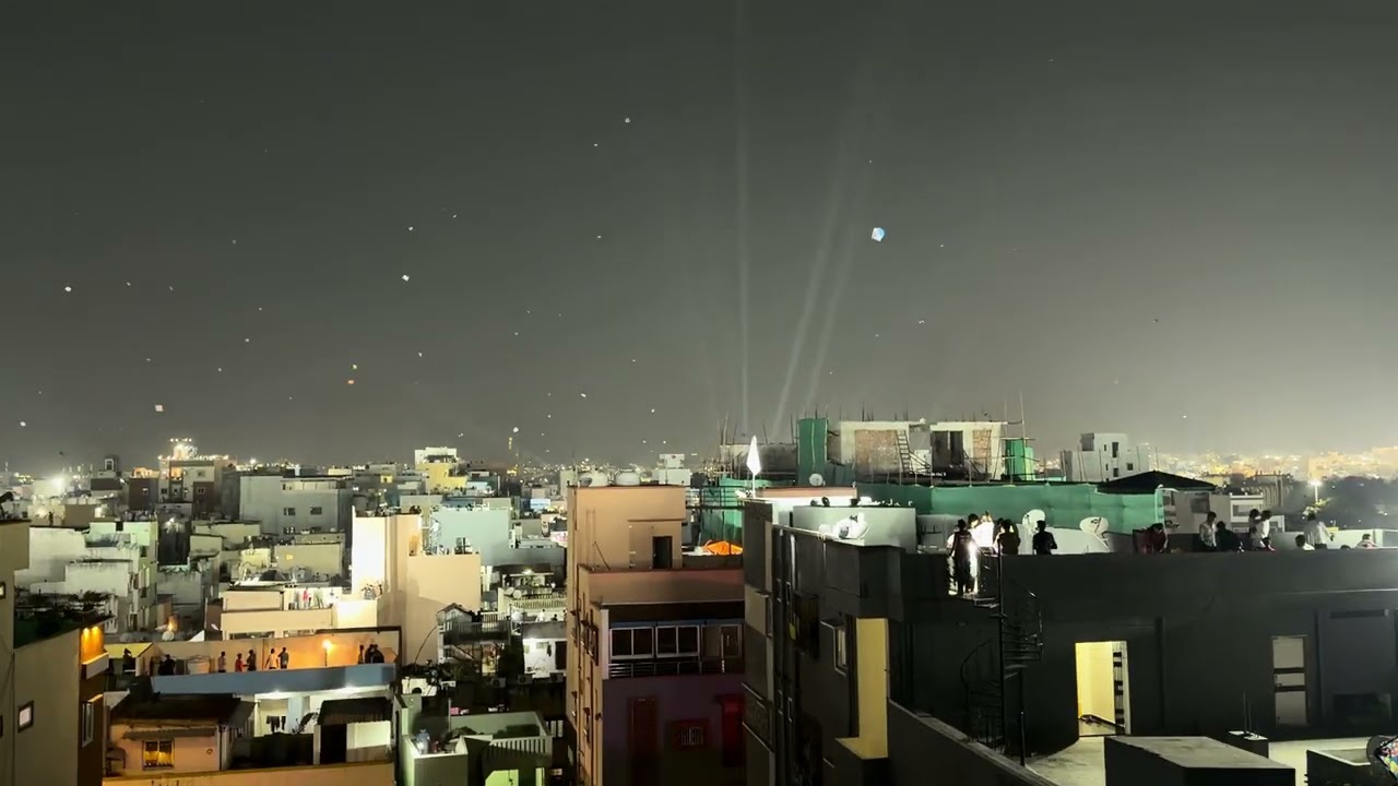 14th January Hyderabad night kite show. #hyderabadi #patangbazi #kitefighting 