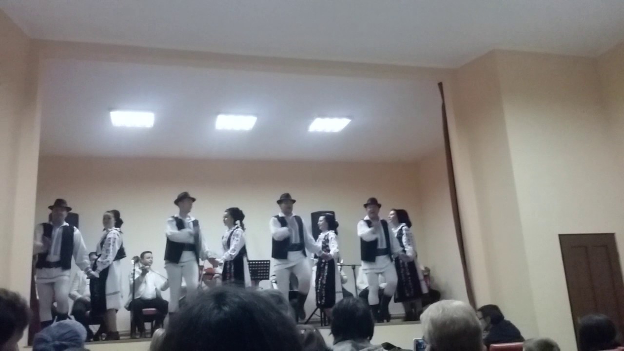Ansamblul Crisana la Madaras