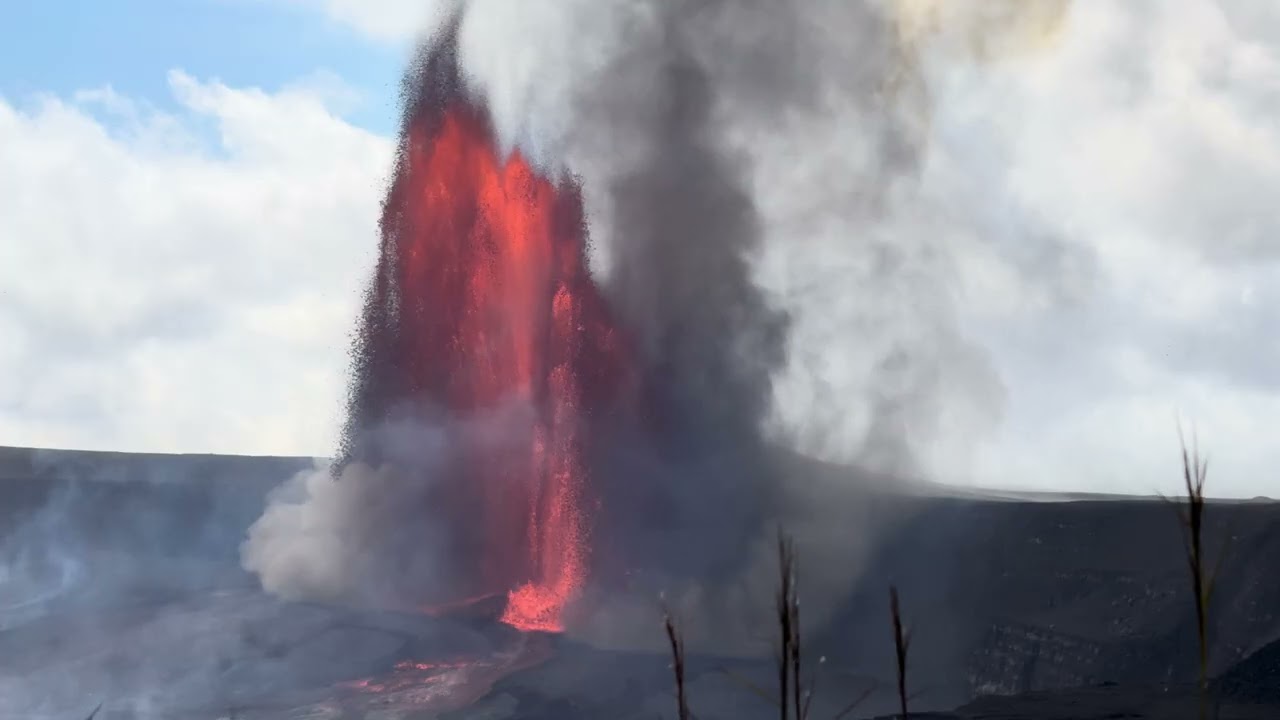 record breaking twin lava fountains - EPISODE 41 - hawaii island 1/24/26