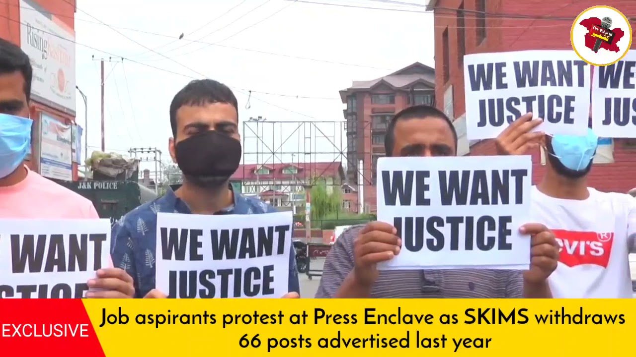 Job aspirants protest at Press Enclave as SKIMS withdraws 66 posts advertised last year