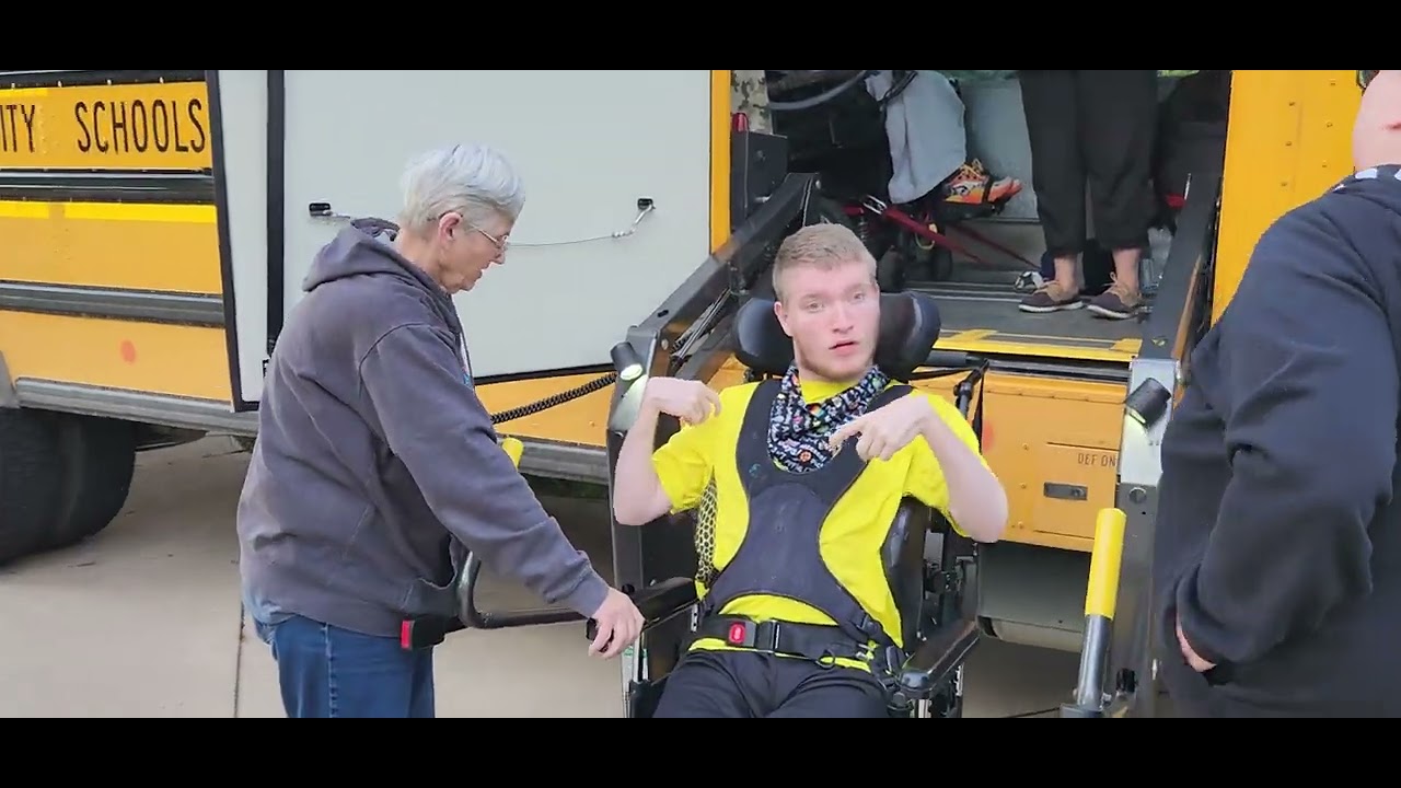 Sam headed to school & on the school bus lift 9.13.23 @onthatnote
