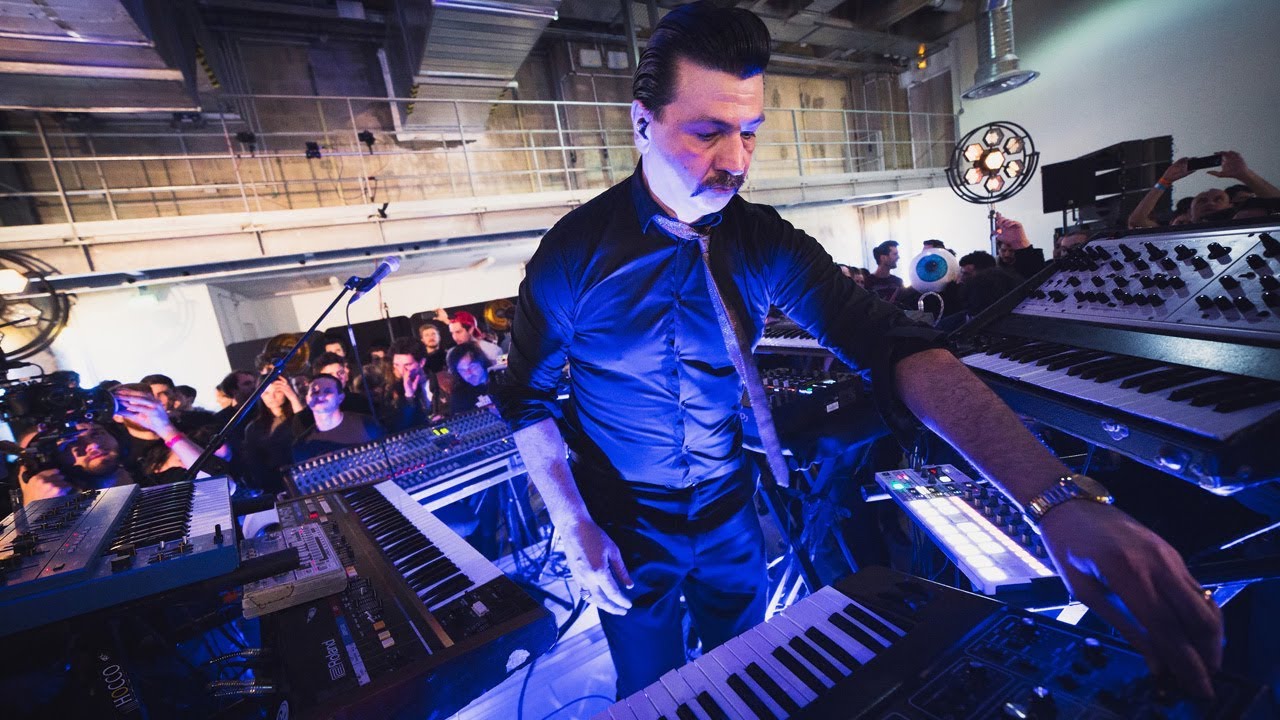 Arnaud Rebotini live @ Magasins Generaux in Pantin, France for Cercle