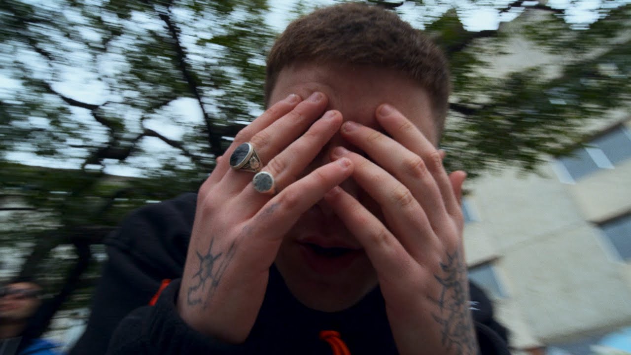 JUMPING - KNAK (Video Oficial)