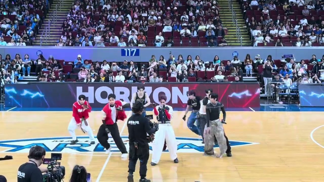 Hori7on at shoot of Asia game #horizon  #bench #shootofasia 