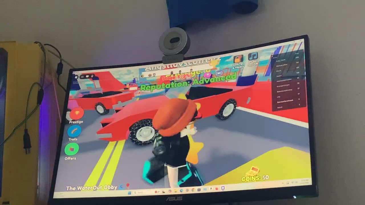PLAYING ROBLOX