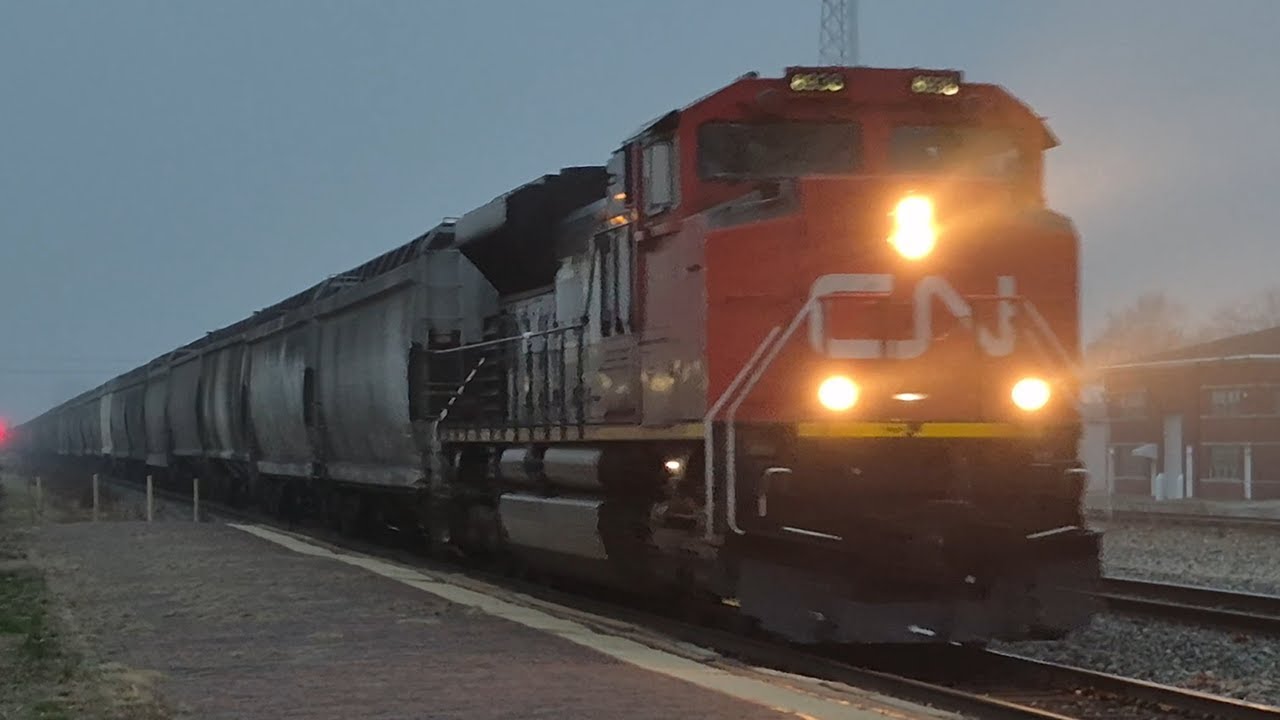 CN SD70M-2 w/ K5LLA Horn Leads a Grain Train